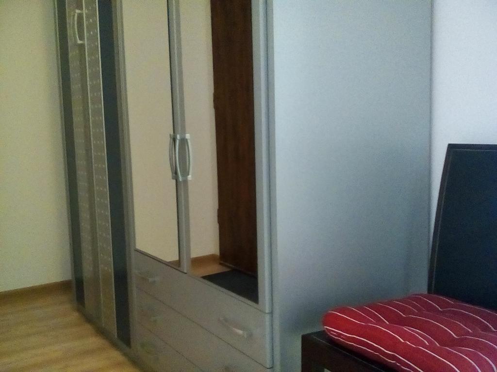 Appartement Karmazynowy Apartament Nad Morzem à Kołobrzeg Extérieur photo
