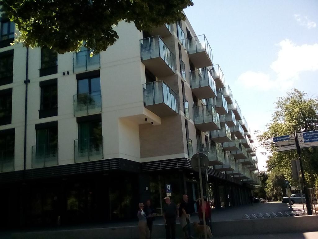 Appartement Karmazynowy Apartament Nad Morzem à Kołobrzeg Extérieur photo