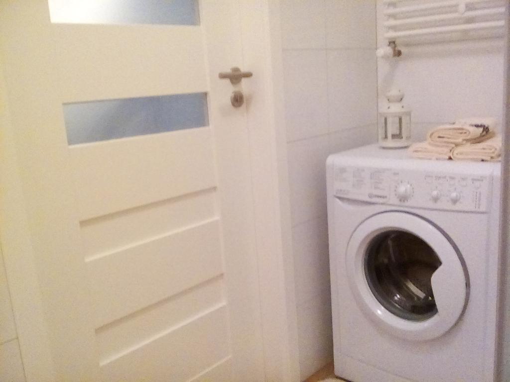 Appartement Karmazynowy Apartament Nad Morzem à Kołobrzeg Extérieur photo