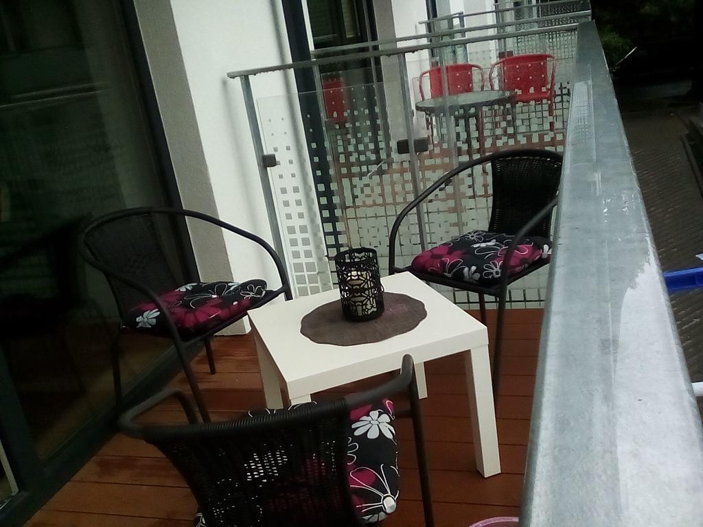 Appartement Karmazynowy Apartament Nad Morzem à Kołobrzeg Extérieur photo